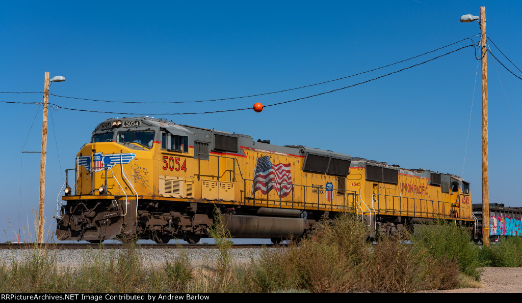 SD70Ms Switching LaSalle